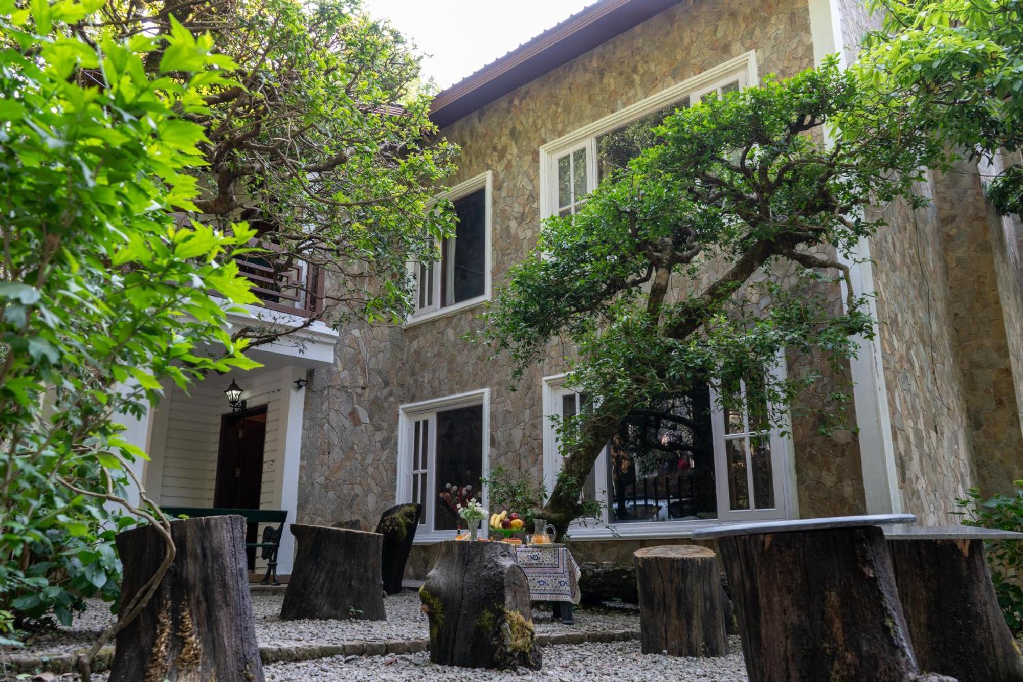 Vienna Forest Villa Nainital Esterno foto