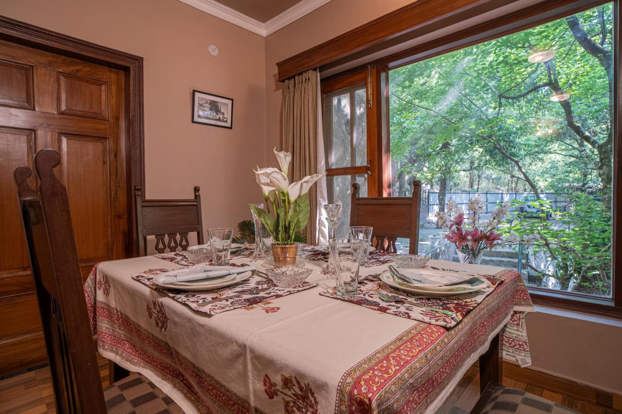 Vienna Forest Villa Nainital Esterno foto