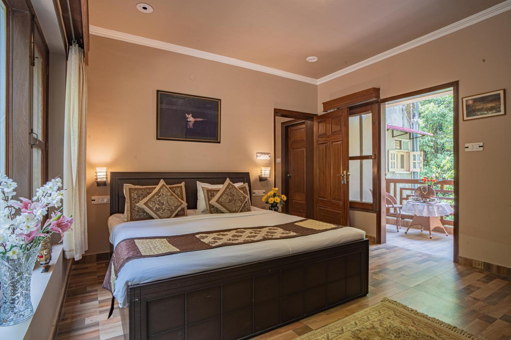 Vienna Forest Villa Nainital Esterno foto