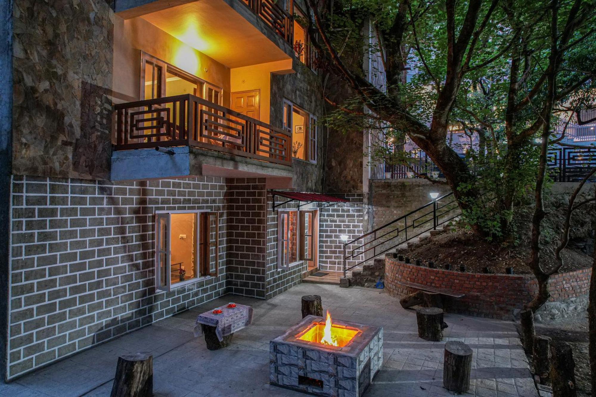 Vienna Forest Villa Nainital Esterno foto